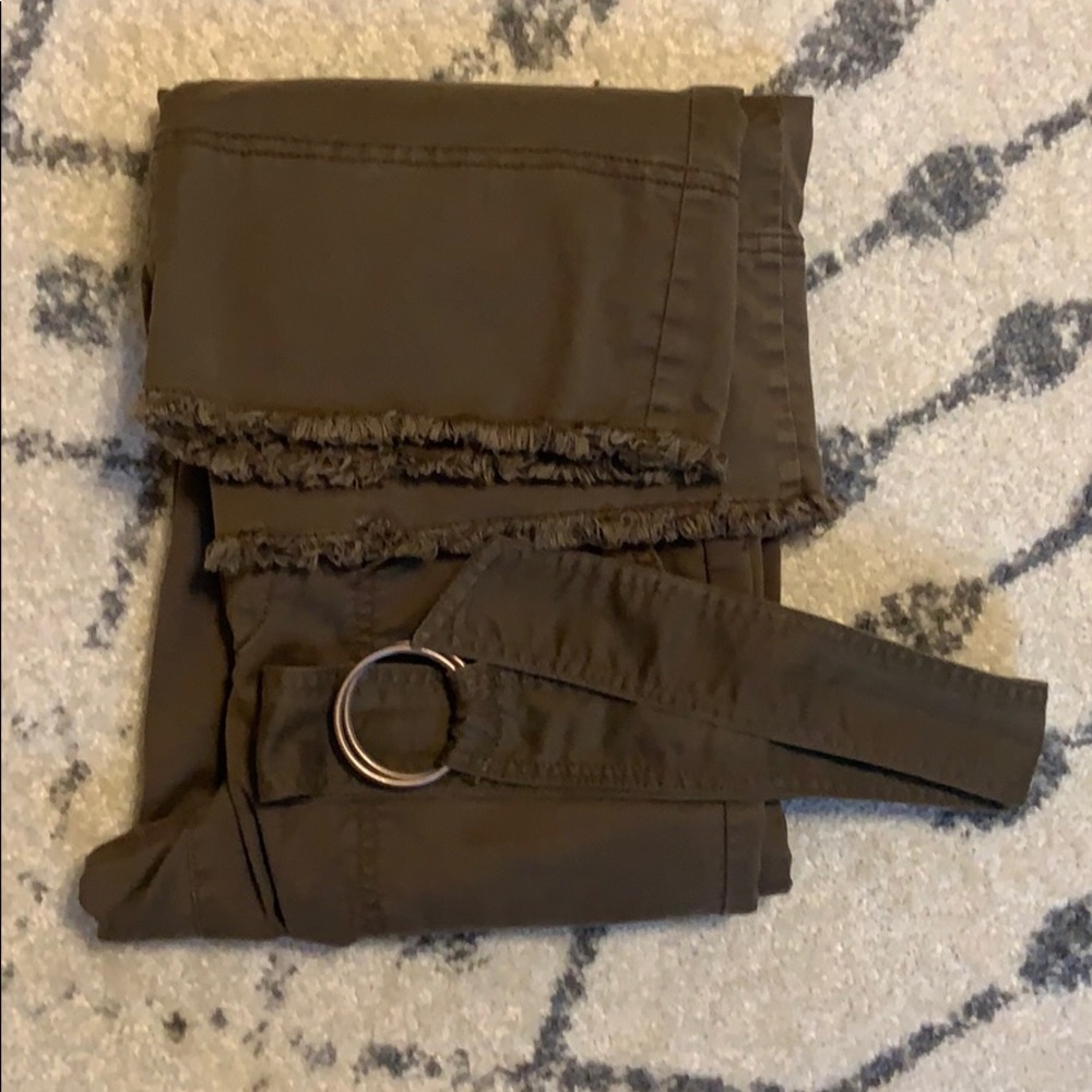 The loft, dark moss color half calf pants
